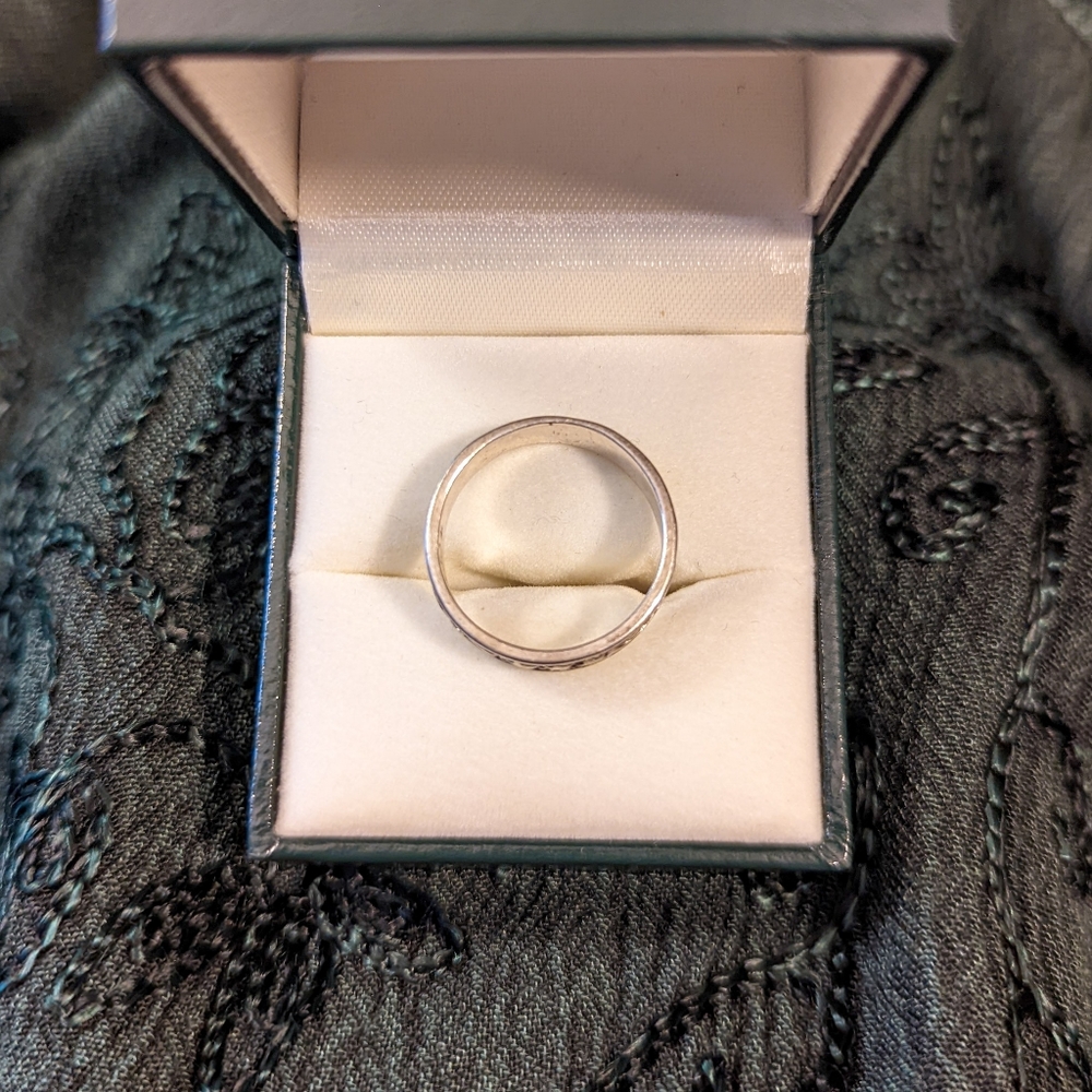 Celestial Moon and Stars Night Sky Sterling Silver Band Style Ring, Size 5/6 - Picture 6 of 7